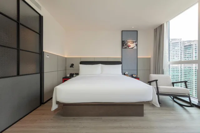 غرفة عائلية كبيرة بسرير كينج وسرير فردي، Yudu Hotel 1/9