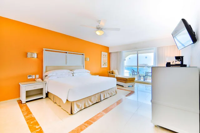Room, Double Bed, Sea Front، Occidental Costa Cancun 4/5