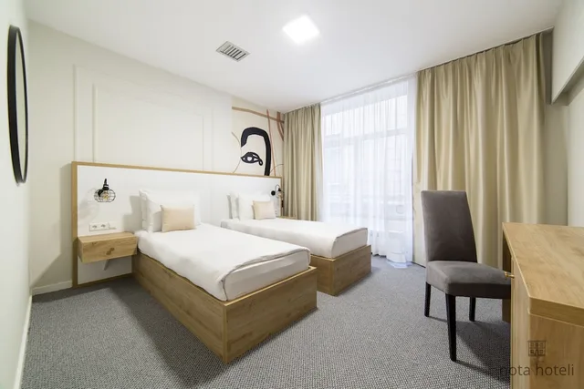 غرفة سوبيريور بسرير كينج، Sahat Hotel Sarajevo 1/3