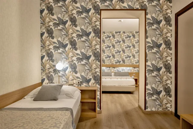 غرفة كلاسيكية ثلاثية، ITALIA CAGLIARI HOTEL 4/4