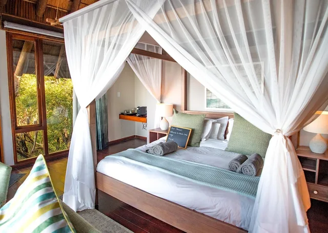غرفة بسرير كوين، Nibela Lake Lodge 1/10