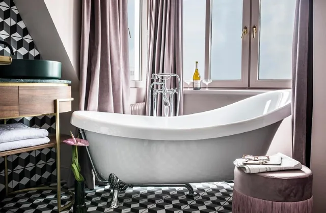 2 Bedrooms, Maisonette, Suite, King Bed، Hotel Josefine 10/10
