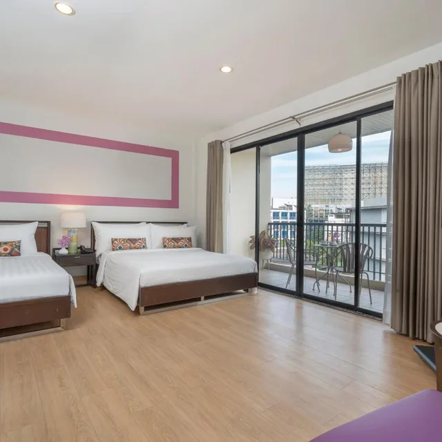 غرفة ديلوكس بشرفة، Hotel De Bangkok 2/9