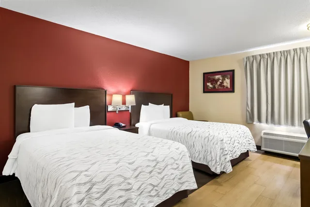 جناح بسريرين مزدوجين، Red Roof PLUS Jacksonville - Southpoint 1/5