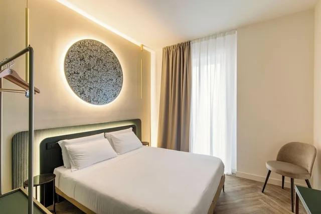 جناح جونيور بسرير مزدوج وسريرين منفصلين، B&B Hotel Milano Duomo Velasca 3/4