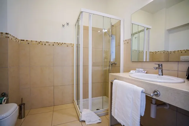شقة كومفورت بسرير كوين مع أريكة، 19 Summer Suites 5/6