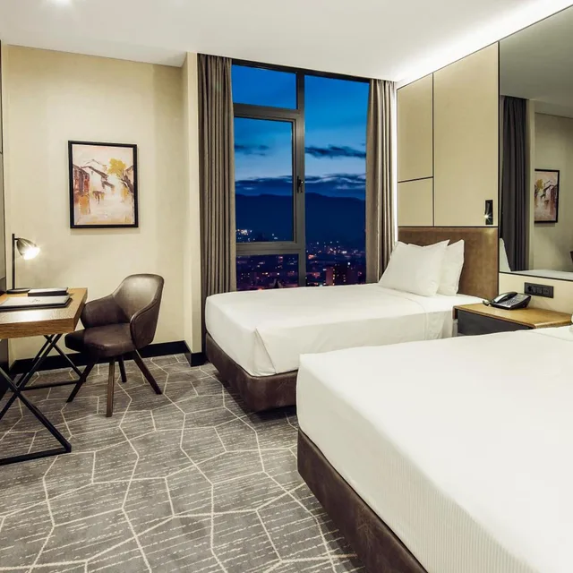 غرفة سوبيريور بسريرين منفصلين، DoubleTree by Hilton Kocaeli 2/7