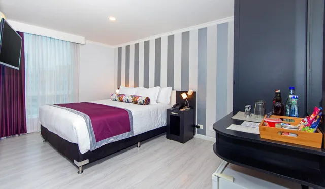 جناح بريميوم بسرير مزدوج، The Morgana Poblado Suites Hotel 3/5