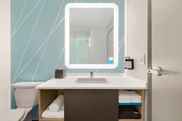 غرفة قياسية بسريرين كوين لذوي الإعاقة، Avid Hotel Lancaster 4/5