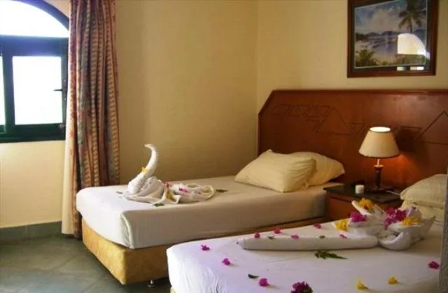 غرفة عائلية، Island View Resort 1/2