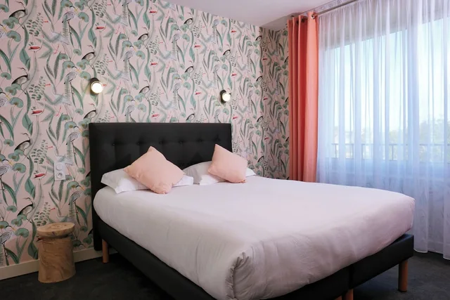 غرفة كومفورت بسرير كوين، Hotel the Originals Roscoff Armen Le Triton 1/10