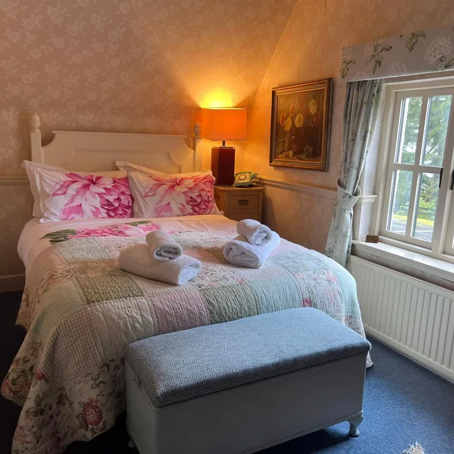Small Double, Corriegour Lodge Hotel 1/7