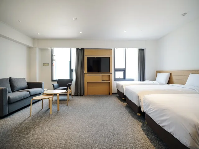 Suite, 3 Beds, Sofa, Henn na Hotel Seoul Myeongdong 3/8