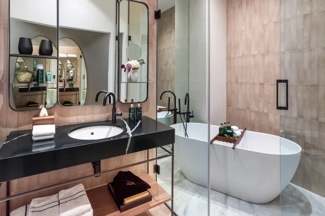The Level, Suite، Melia Granada 7/10