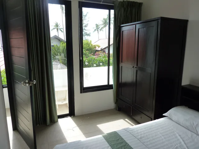 3 Bedrooms, Town House, King and Queen Bed, 2 Bunk Beds, Pool Access, Sai Naam Lanta Residence 4/5