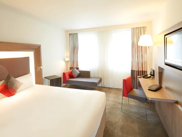 غرفة تنفيذية بسرير كينج، NOVOTEL LENS NOYELLES 1/8