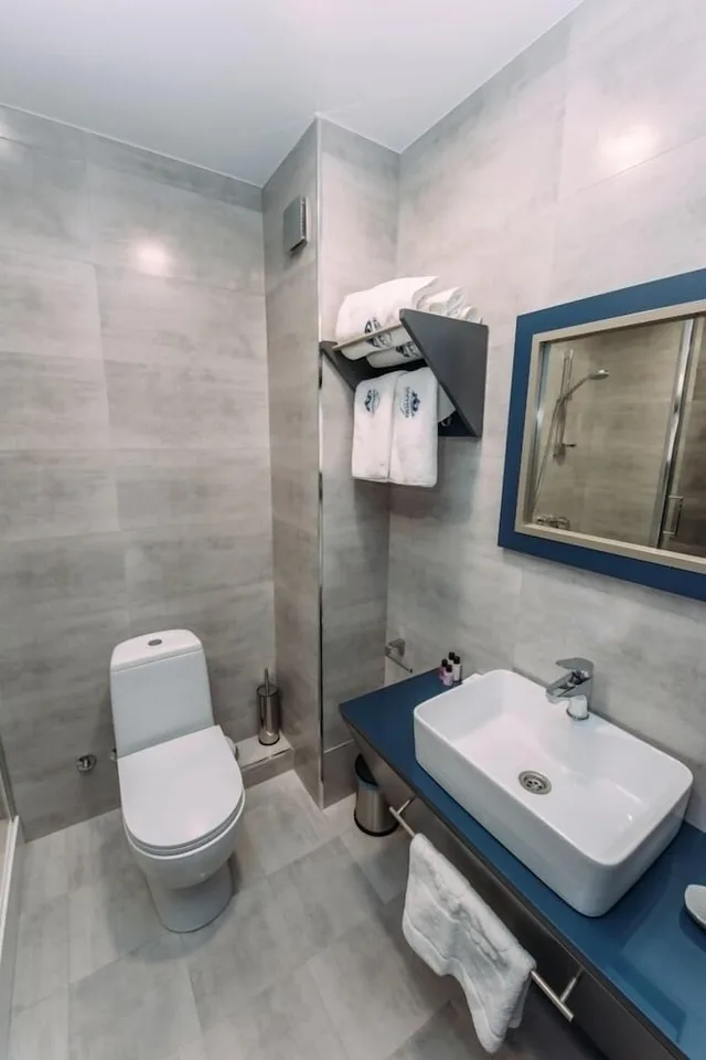 2 Bedrooms, Family Suite, 2 King Beds, Hotel Sapphire Bakuriani 6/7