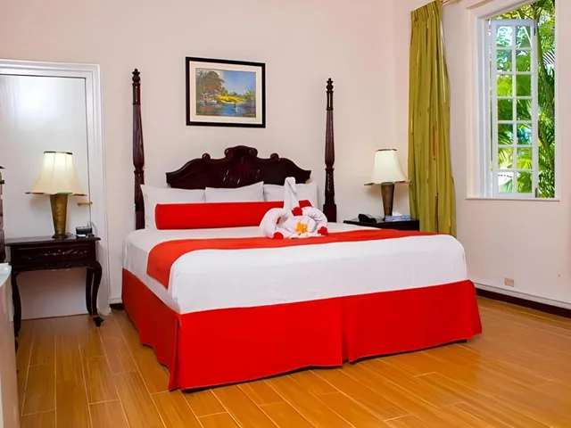 غرفة ديلوكس بإطلالة، Sea Garden Beach Resort 1/6