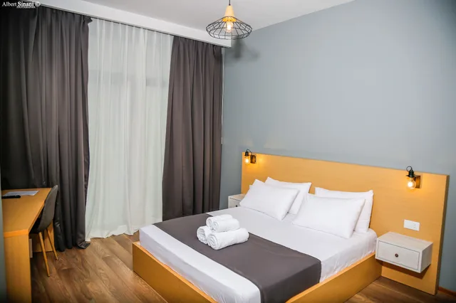 Standard, Queen Bed, Courtyard View, Balcony, Arc Hotel Tirana 2/5