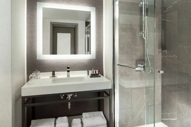 غرفة بسرير مزدوج، Dallas Marriott Downtown 4/5