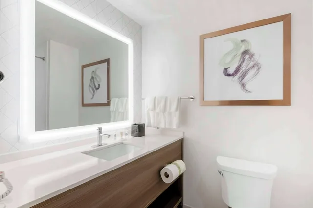 غرفة كلاسيكية بسريرين كوين، Comfort Suites St. Augustine Historic District Area 6/7