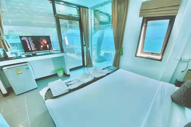 غرفة سوبيريور بسرير كينج بإطلالة على البحر، The Shore Samui 5/10