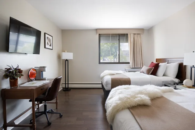 غرفة بسريرين مزدوجين، The Andrew Hotel 3/5