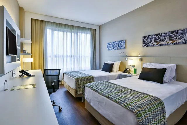 Superior Twin, Quality Hotel Sao Caetano 1/9