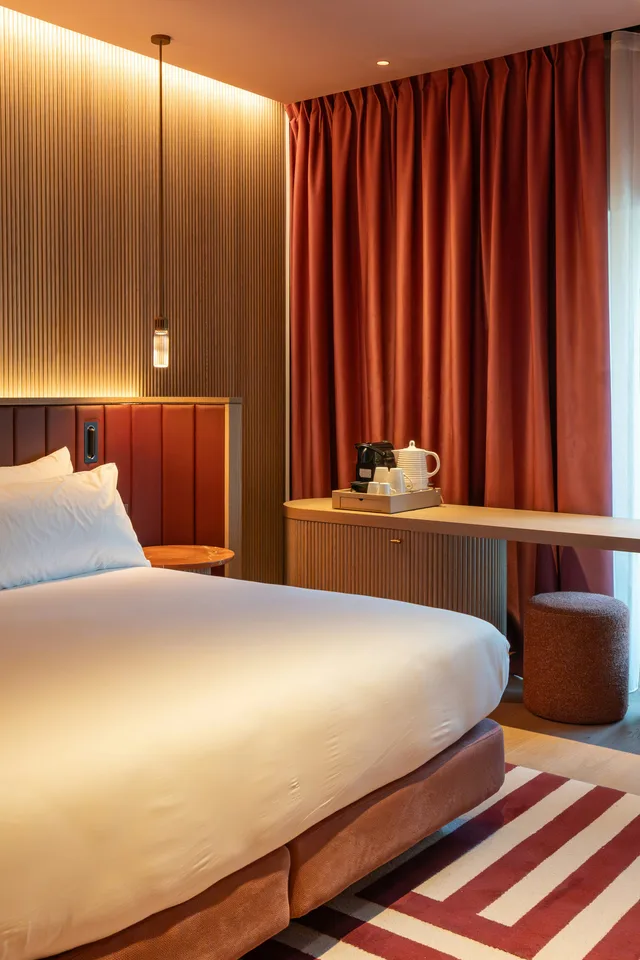 غرفة بسرير كينج، Hotel Palacio Bellas Artes San Sebastian, Curio Collection by Hilton 7/10