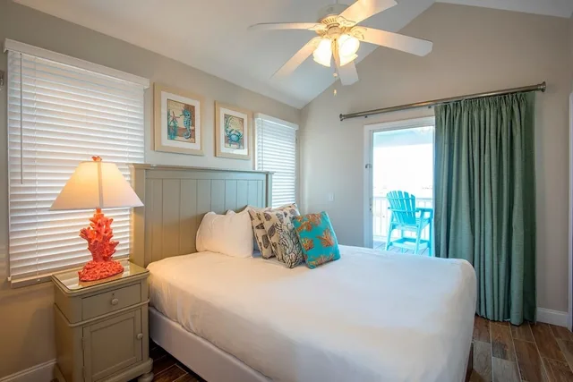 فيلا بسرير كينج وسريرين كوين بـ3 غرف نوم مع أريكة، Hawks Cay Resort 3/7