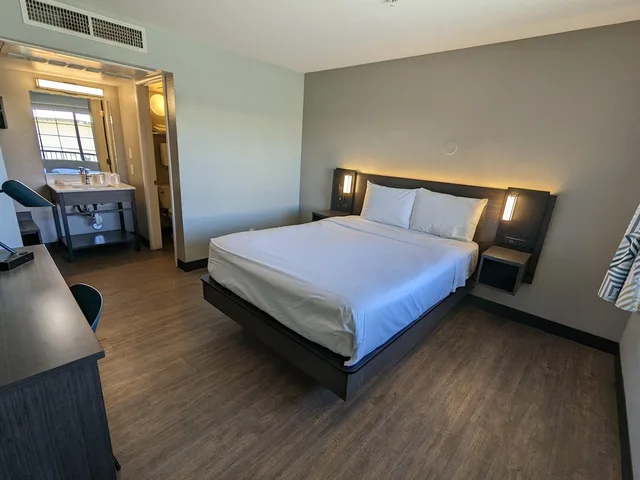 غرفة قياسية بسرير كوين، Motel6 Kingman, AZ - Route 66 East 6/10