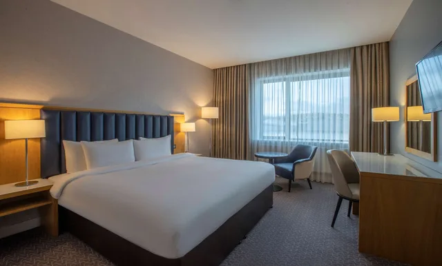 غرفة قياسية بسرير كوين، Radisson Blu Hotel, Letterkenny 2/5