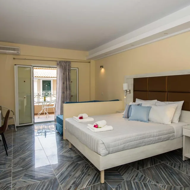 جناح جونيور بإطلالة على الحديقة، Amour Holiday Resort 1/4