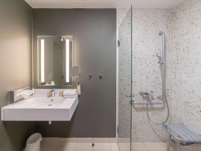 غرفة عائلية، Mercure Auxerre Autoroute du Soleil 5/5