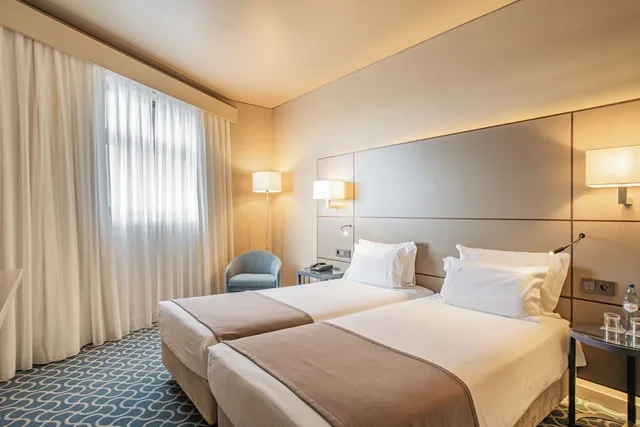 Plus, Comfort, Family, King Bed, 2 Murphy Beds, Hotel Dom Henrique Downtown 1/4