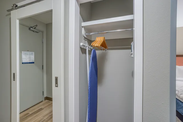 غرفة بسرير كينج، Hampton Inn by Hilton Bedford 5/5