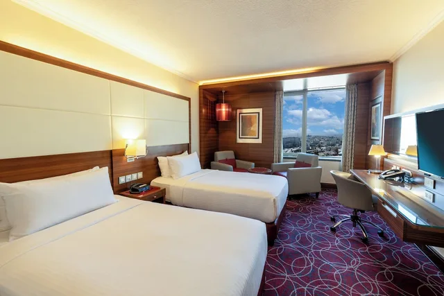 غرفة قياسية بسرير فردي، Crowne Plaza Hotel Amman 2/8