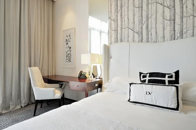 غرفة ديلوكس بسرير كينج، Davinci Hotel And Suites On Nelson Mandela Square 5/10