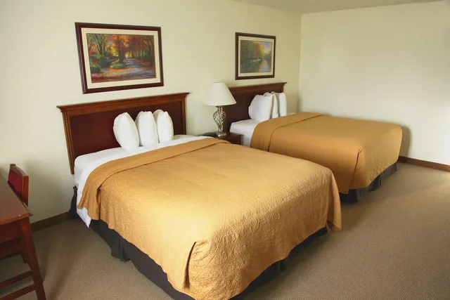غرفة ديلوكس بسريرين كوين لذوي الإعاقة، Alex Hotel and Suites Anchorage Airport 2/6