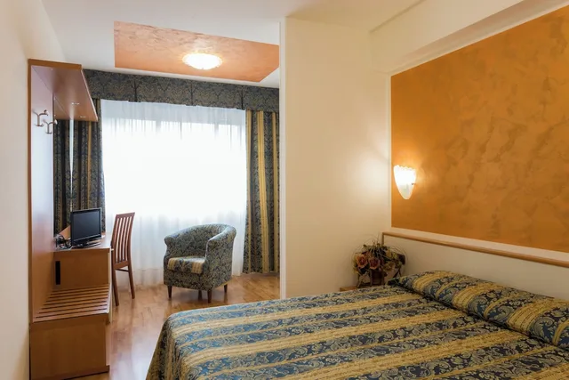 غرفة اقتصادية بسرير مزدوج، Airmotel 2/4