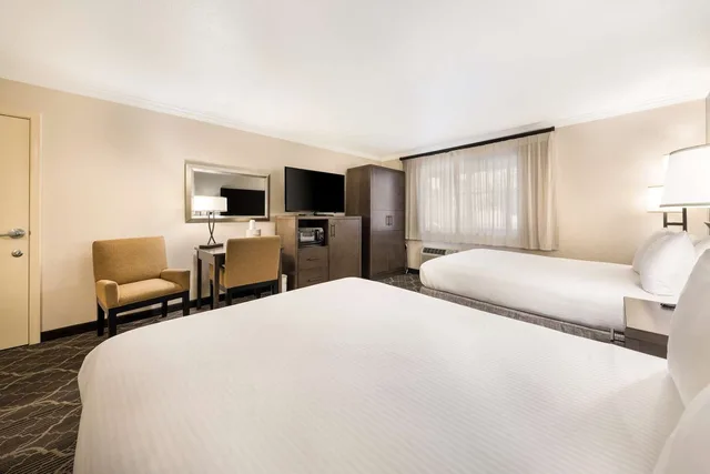غرفة بسريرين كوين، Best Western Danville Sycamore Inn 2/5