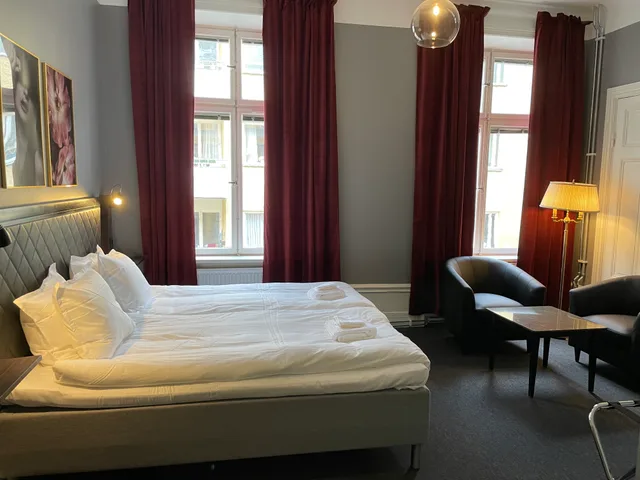 غرفة ديلوكس بسرير مزدوج، Unique Hotel Jungfrugatan 1/4