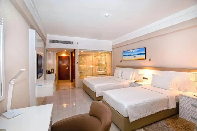 غرفة بريميير ثلاثية بسرير كينج وسرير فردي، Marino Beach Colombo 2/3