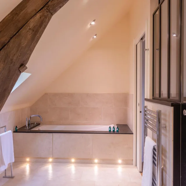 جناح مع أريكة، L Hotel de Beaune 5/5