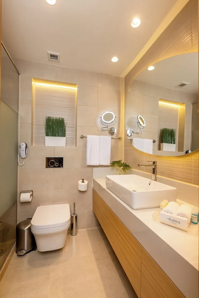 جناح بسرير كينج بجاكوزي، Amwaj Oyoun Resort and Spa 2/3