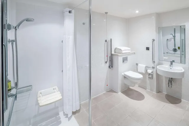 غرفة بسرير كوين، DoubleTree by Hilton Manchester - Piccadilly 4/9