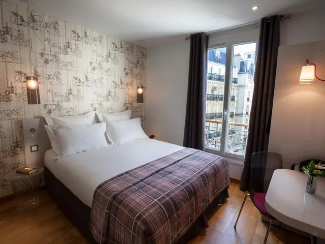 غرفة ديلوكس، Hotel Le Mireille 1/1
