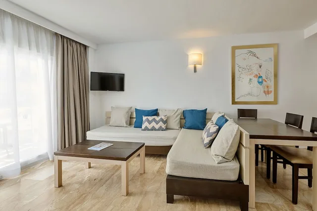1 Bedroom, Family, Apartment, Twin Beds, Sofa, Terrace, Grupotel Dunamar 6/8