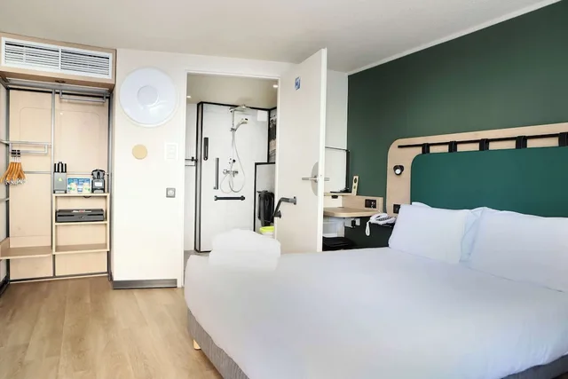 غرفة قياسية بسرير مزدوج، Campanile Toulouse Sud Balma - Cite De L espace 2/10