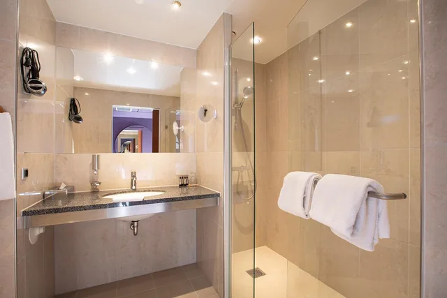 غرفة سوبيريور رباعية، Hotel Britannia 4/7